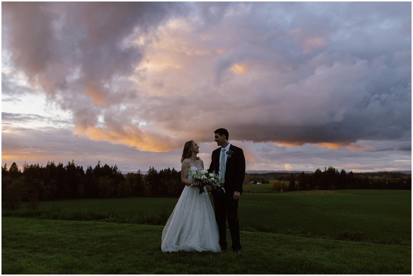 scholls-valley-lodge-wedding_5634