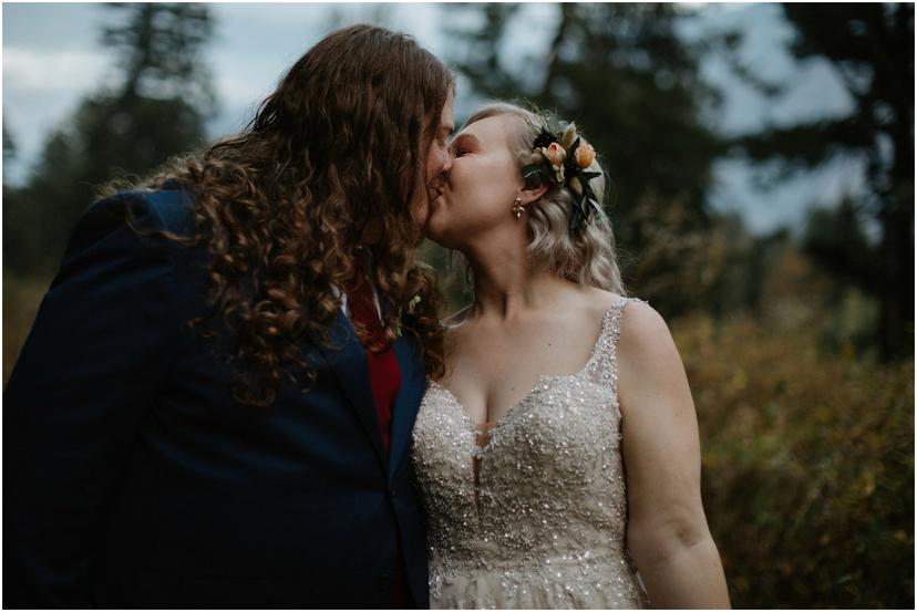 skamania-stone-house-elopement_0218