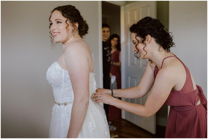 tin-roof-barn-wedding-rb_5921