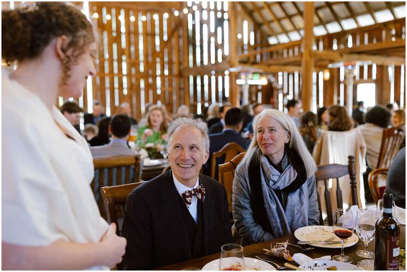 tin-roof-barn-wedding-rb_6002