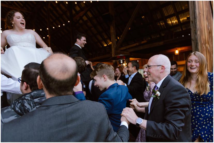 tin-roof-barn-wedding-rb_6033