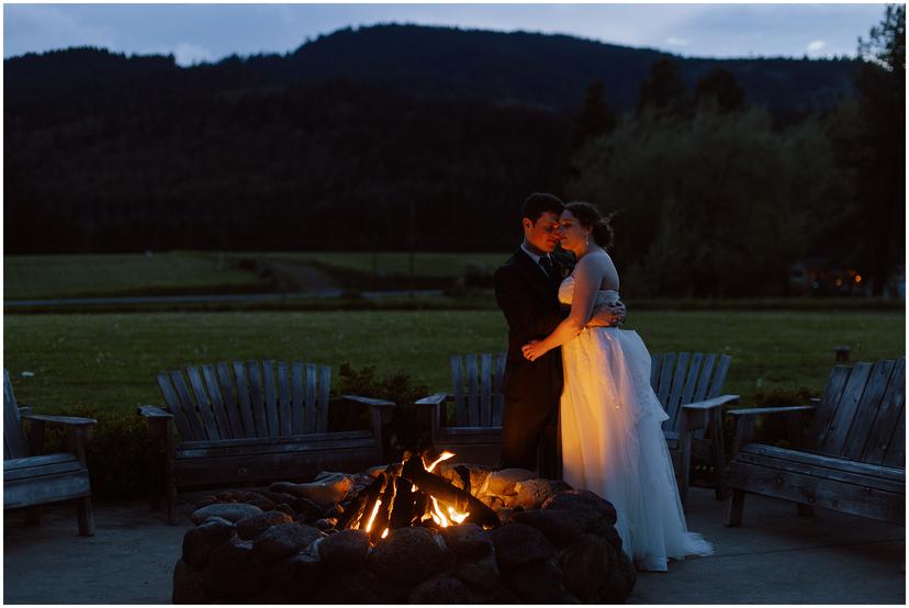 tin-roof-barn-wedding-rb_6047