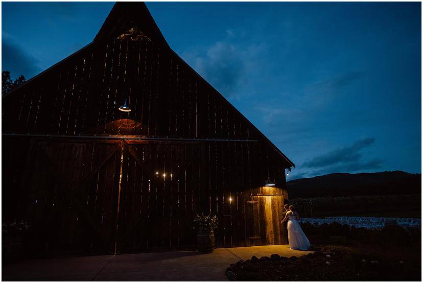 tin-roof-barn-wedding-rb_6049