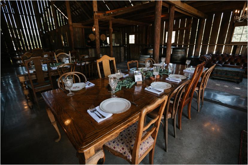 tin-roof-barn-wedding-1815