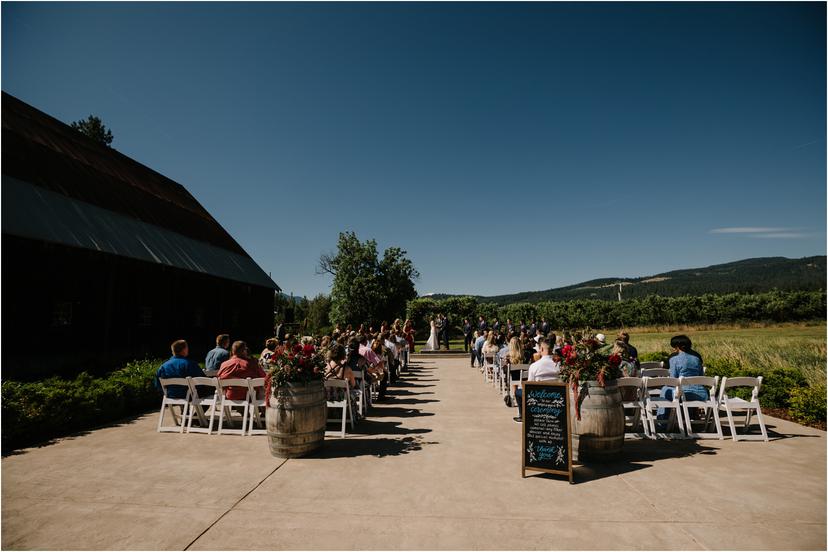 tin-roof-barn-wedding-2307