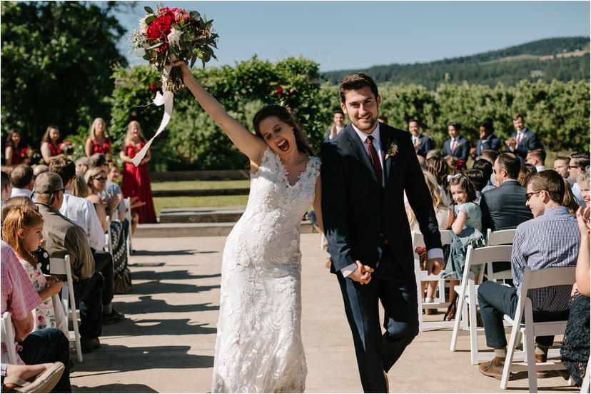 tin-roof-barn-wedding-2508