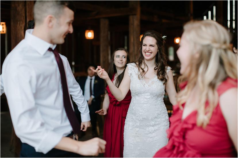 tin-roof-barn-wedding-5084