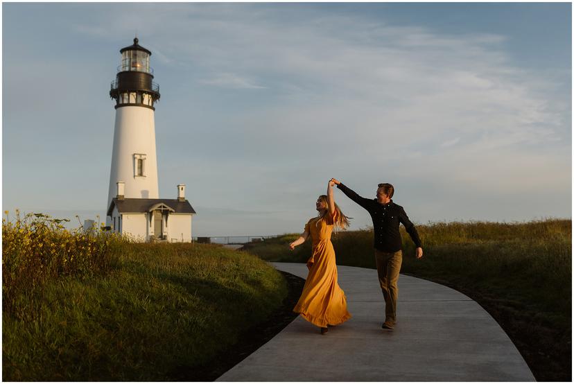 Yaquina Head Engagement Photos