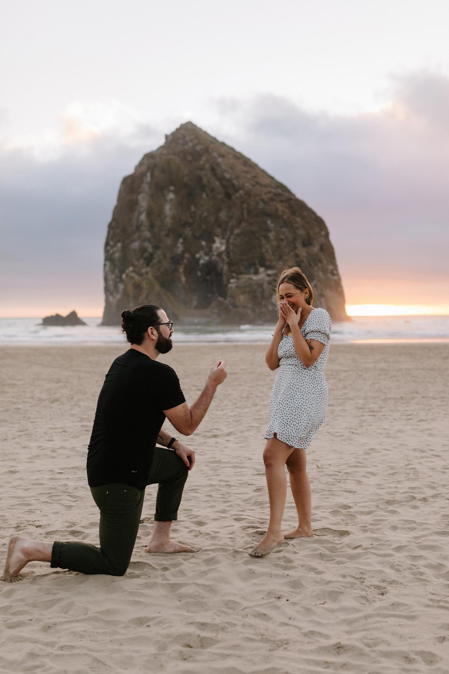 portland-engagement-cannon-beach-engagement-nm-0569