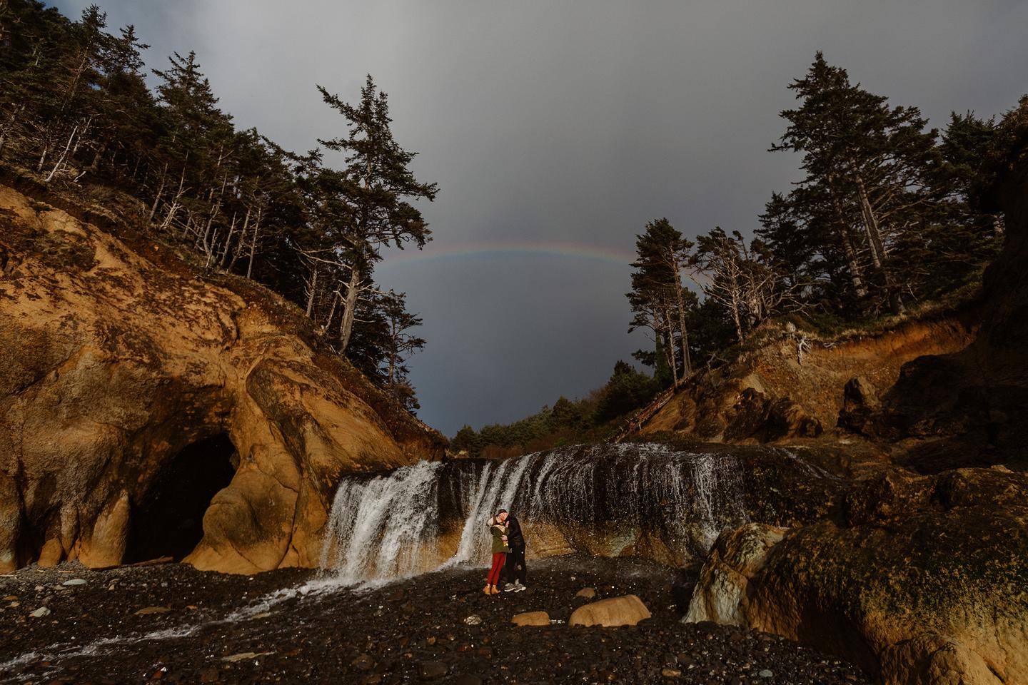 portland-engagement-hug-point-proposal-2789