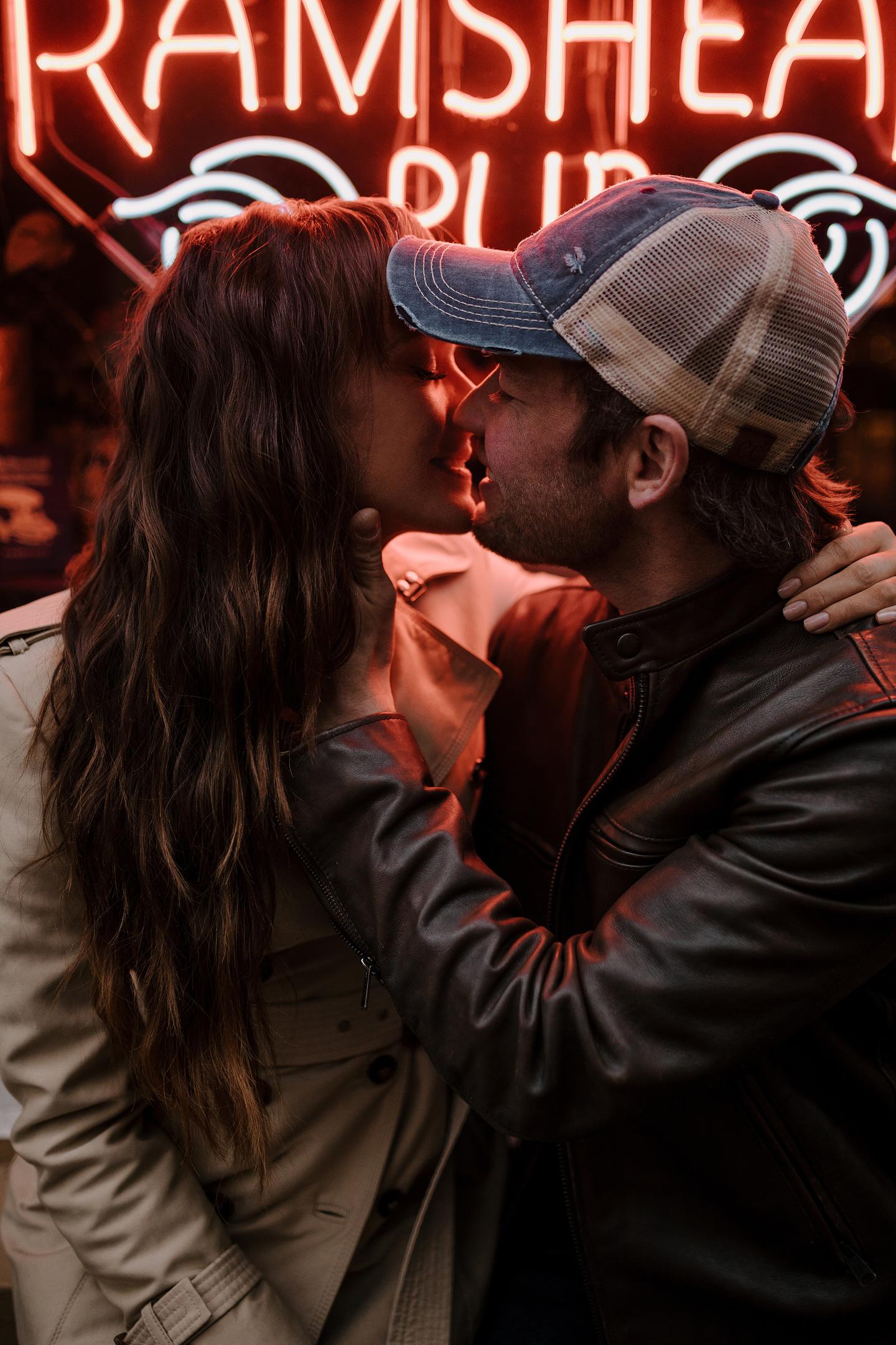 portland-engagement-nw-23rd-engagement-photos-0571