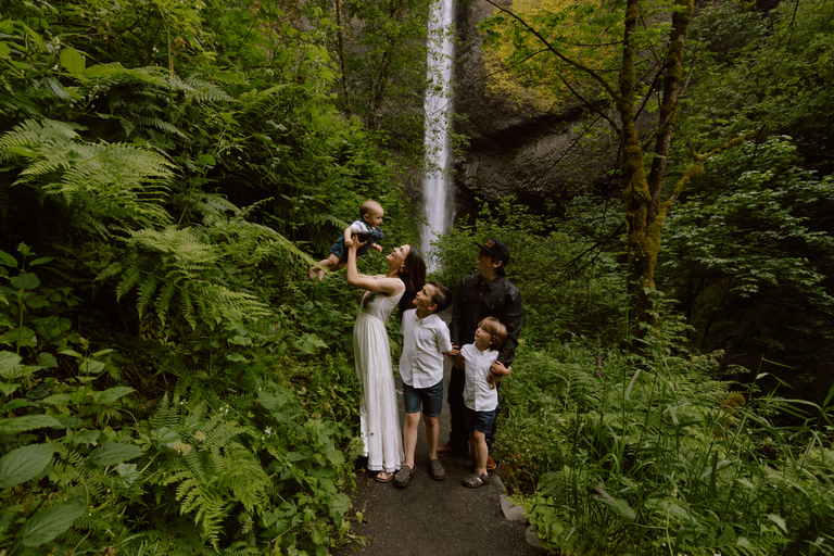 latourell-falls-family-photos-cs-9897