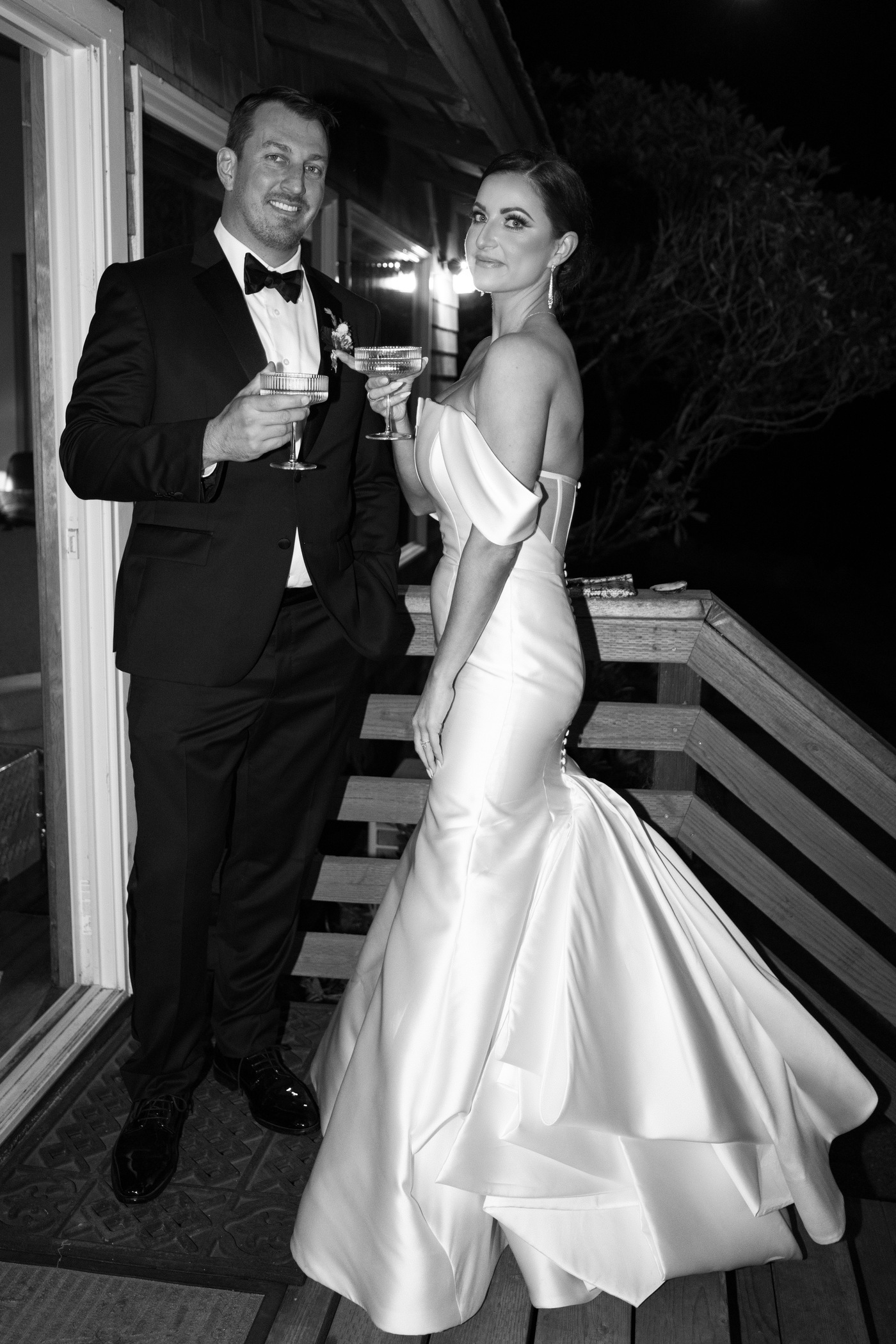 best-portland-wedding-photographerCrook-Point-Wedding-LM-3255