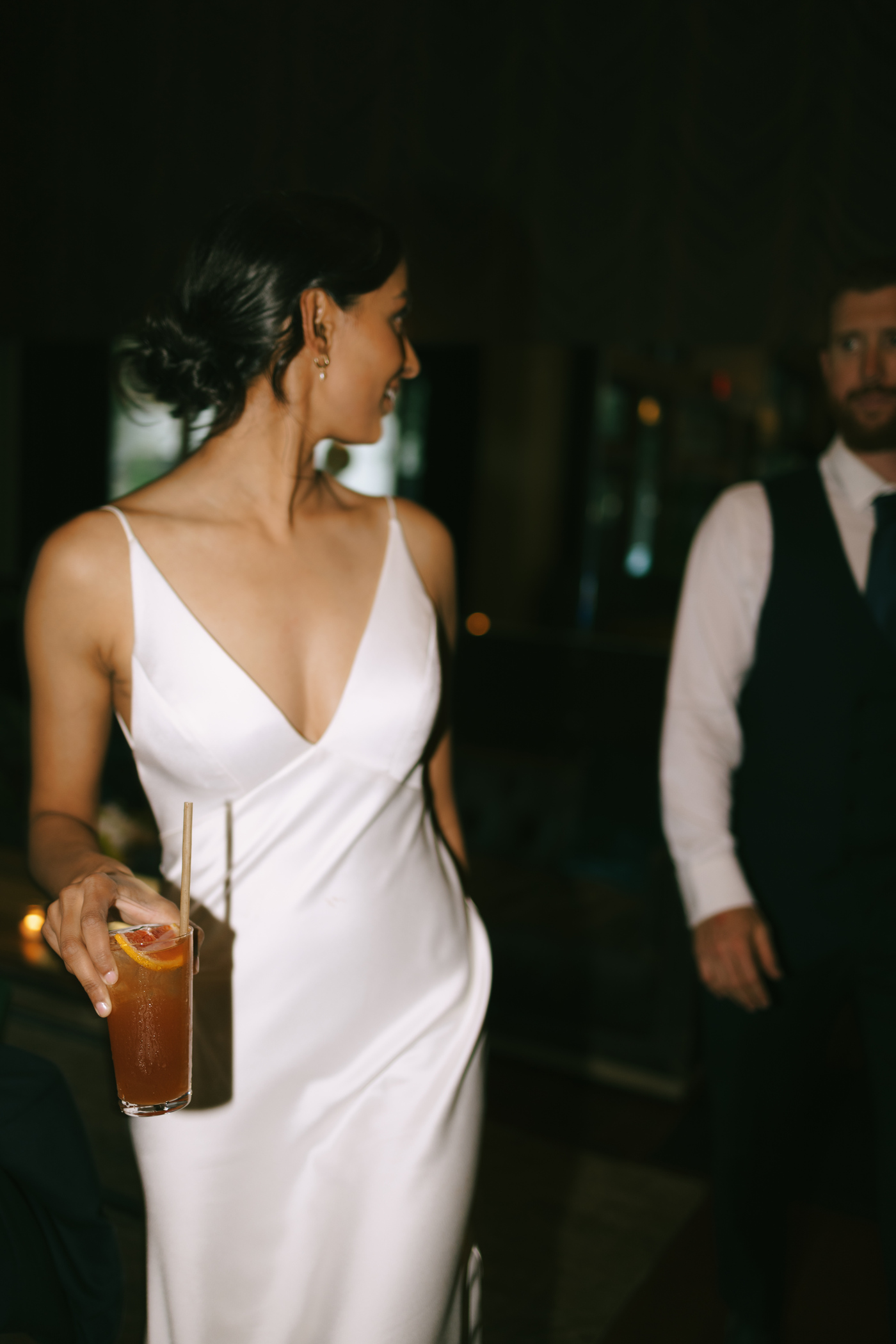 best-portland-wedding-photographerRedwood-Deck-Wedding-RS-2704