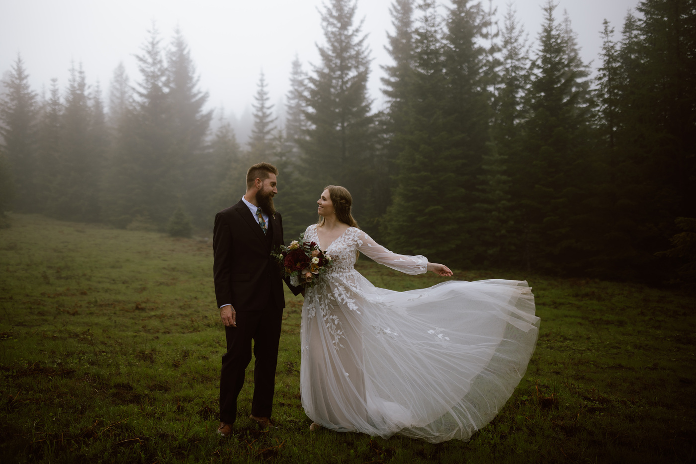 best-portland-wedding-photographercooper-spur-wedding-kp-1098